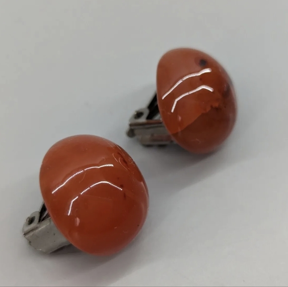 VTG Orange Amber Glass Marbled cabochon Button clip on earrings 1950s - Picture 2 of 5